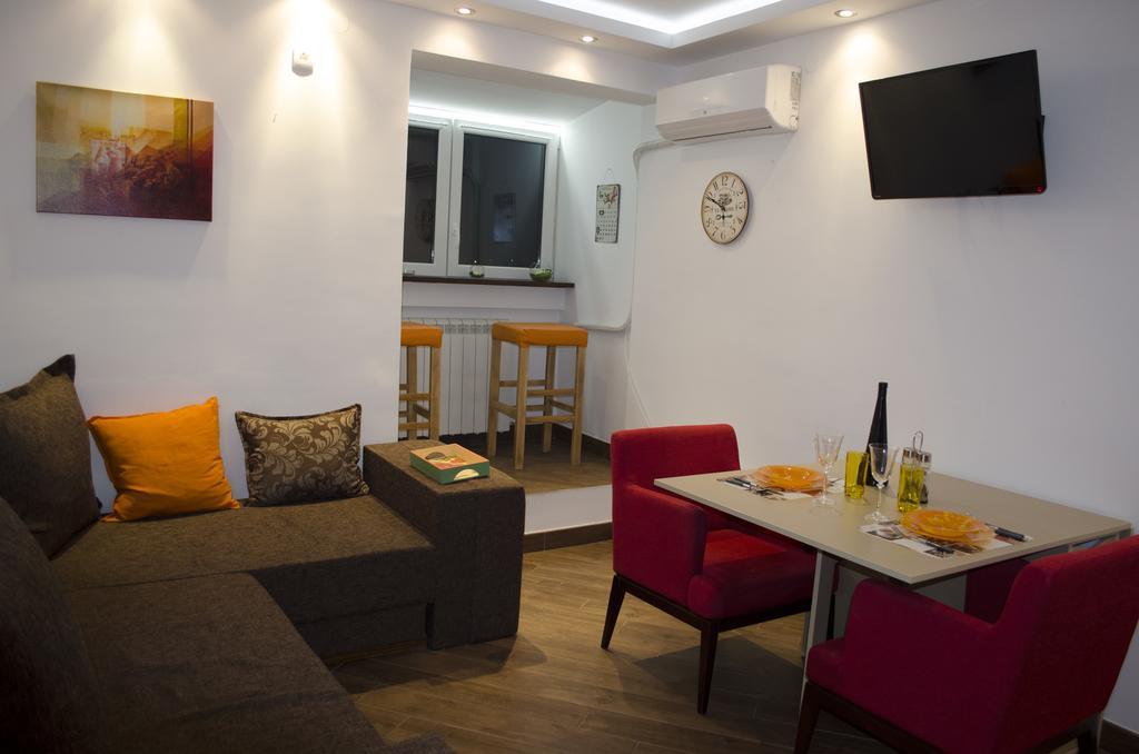 Nikola'S Apartment 베오그라드 외부 사진
